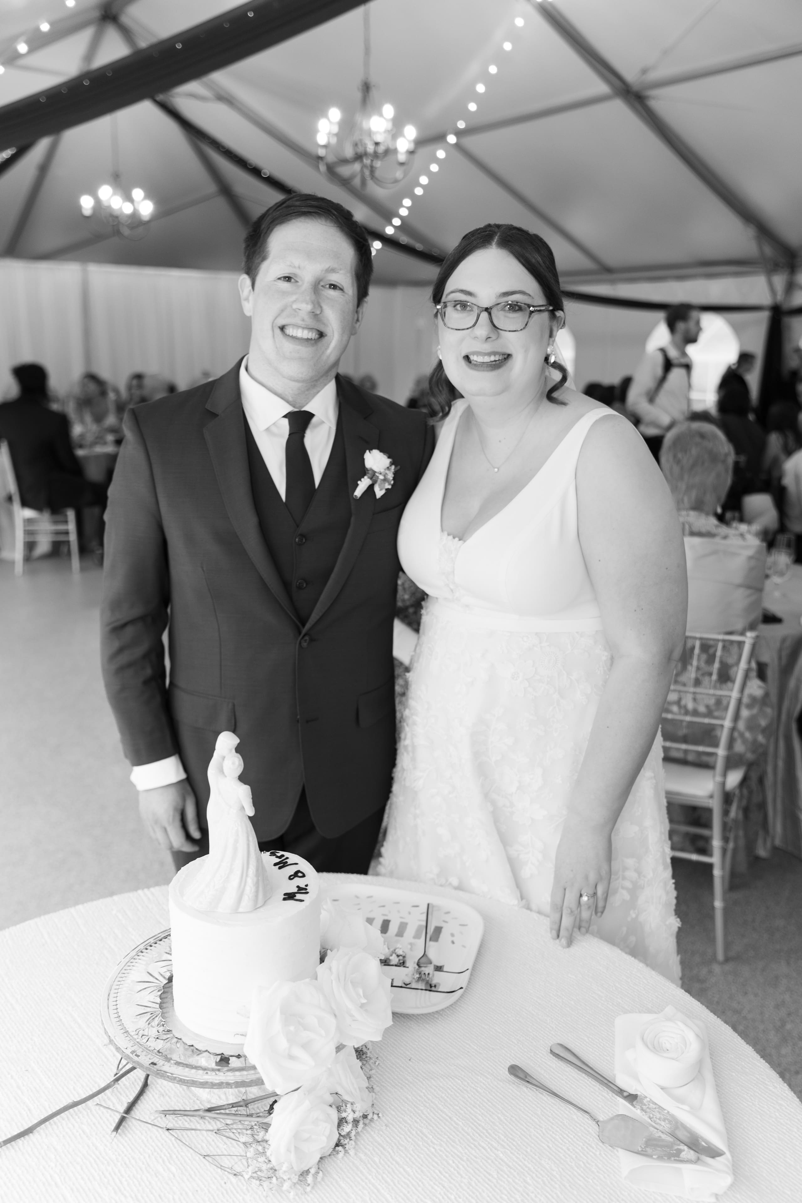 cake cutting bride and groom